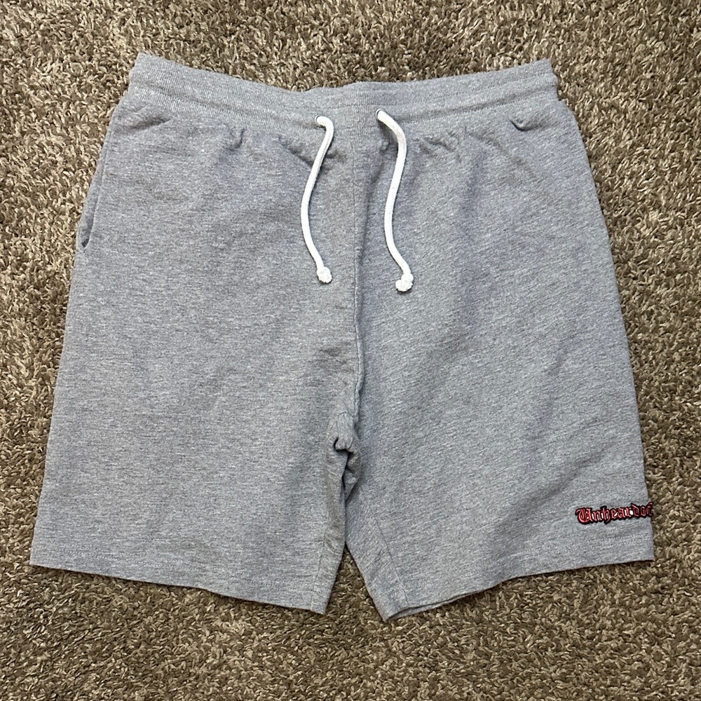 Unheardof Gray Men Shorts Size L used
